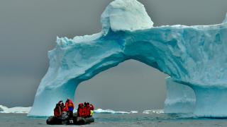Dvě ženy z Jižní Afriky se vydaly na Antarktidu zkoumat udržitelnost