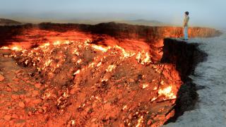 Darvaza kráter