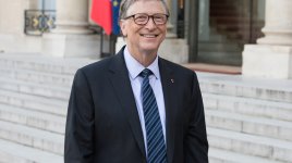 Bill Gates investuje do technologie, která potlačí metan produkovaný skotem