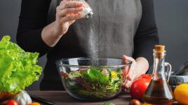 Dieta bez soli: jak připravit poživatelná neslaná jídla?