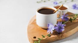 Čekanková káva: populární náhražka milovaného nápoje pomáhá s imunitou, zácpou i trávením