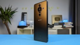 Sony opouští výrobu smartphonů. Xperia 1 VII má být vyrobena externě