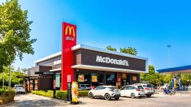 AI vánoční reklama McDonald’s vyvolala posměch