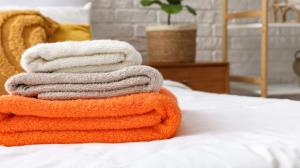 Jak se správně starat o ručníky: Bez aviváže, bez žehlení a pozor na teplo z topení!