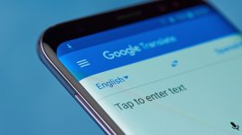 Google vylepšil překladač obrázků, umělá inteligence do něj text přirozeně vrátí