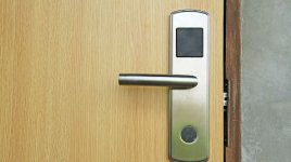 Zámky na otisk prstů: technologie budoucnosti pro váš domov