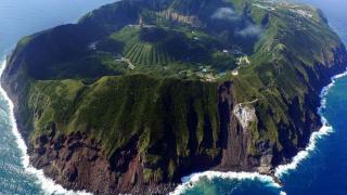 Ostrov a sopka Aogashima  - Cestovinky.cz