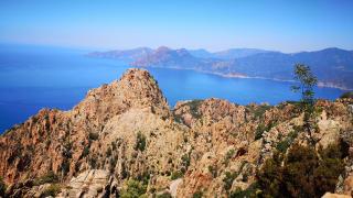 Korsika skalní město