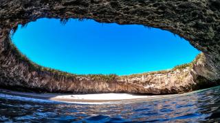 Playa Escondida 