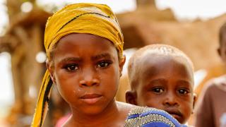 Malé holčičky z Kamerunu