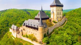 Gotický hrad Karlštejn - Cestovinky.cz