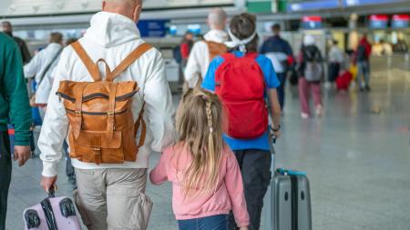 „Přihoďte tisíce navíc nebo si zaplaťte garanci,“ vzkazují některé cestovky těm, kteří si koupili dovolenou ve first minute vlně