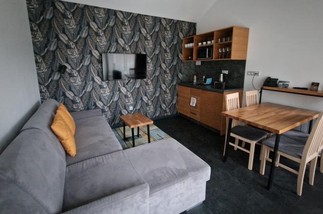 Interiér chatky Comfort s přistýlkou