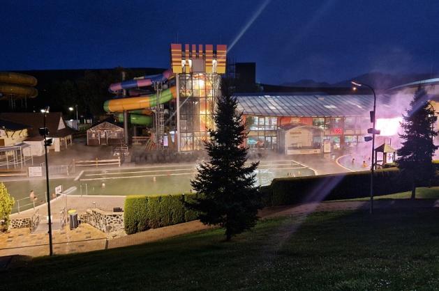 koupání pod hvězdami Tatralandia