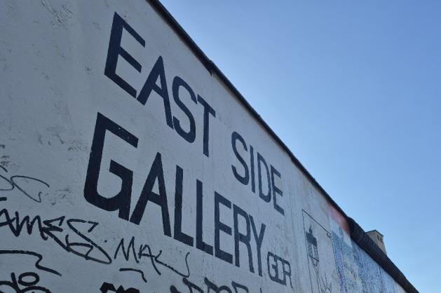 East Side Gallery nápis