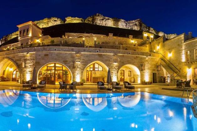Hotel Kayakapi Premium Caves v Turecku