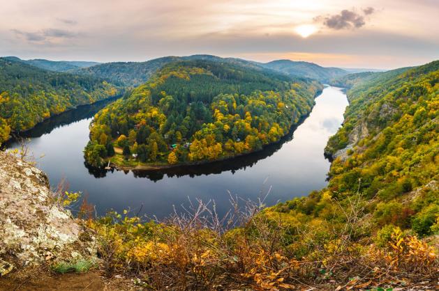 Vyhlídka Máj – řeka Vltava