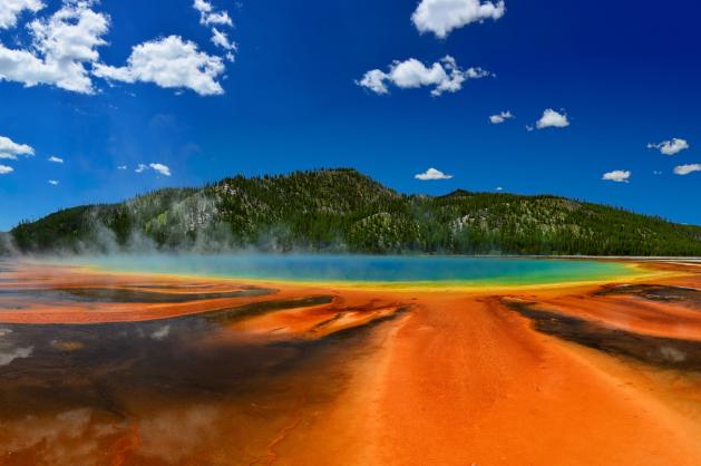 Termální pramen Grand Prismatic Spring, USA