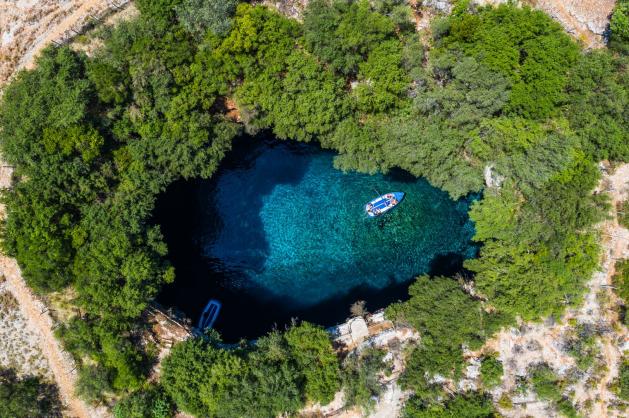 Jezero Melissani Kefalonie