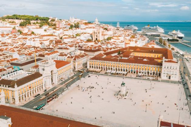 Náměstí Praça do Comércio Lisabon