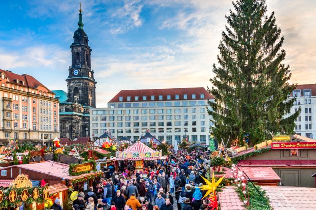 Striezelmarkt Drážďany 2025