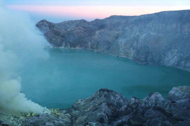 Jezero Kawah Ijen - Cestovinky.cz