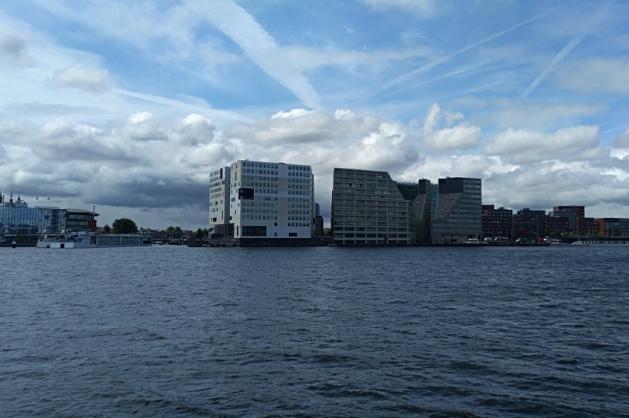 Moderní architektura v Amsterdamu