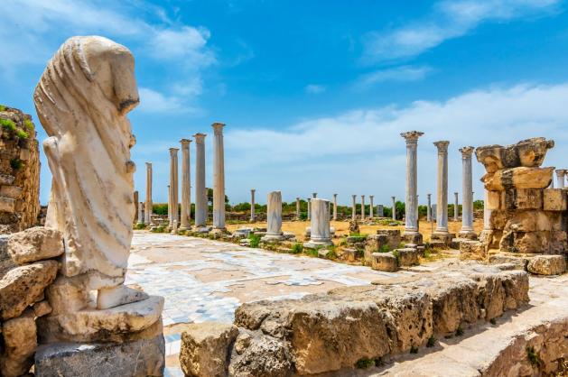 Pohled na město Salamis