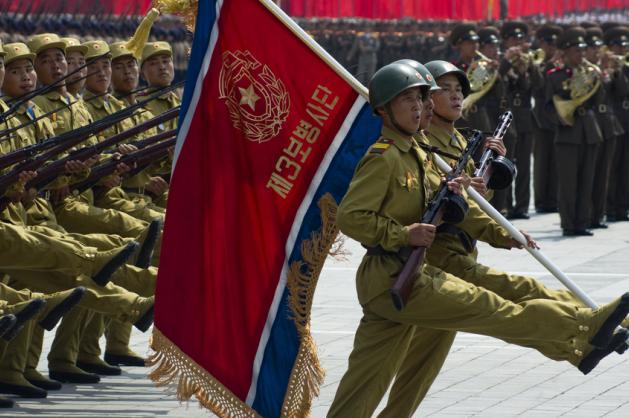 vojenská přehlídka v KLDR