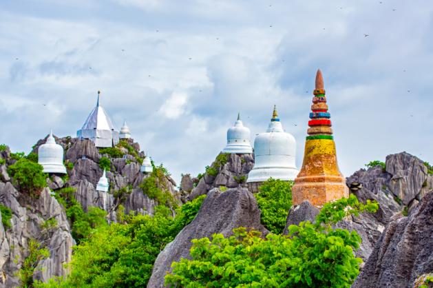 Wat Chaloem Phra Kiat Phrachomklao Rachanusorn