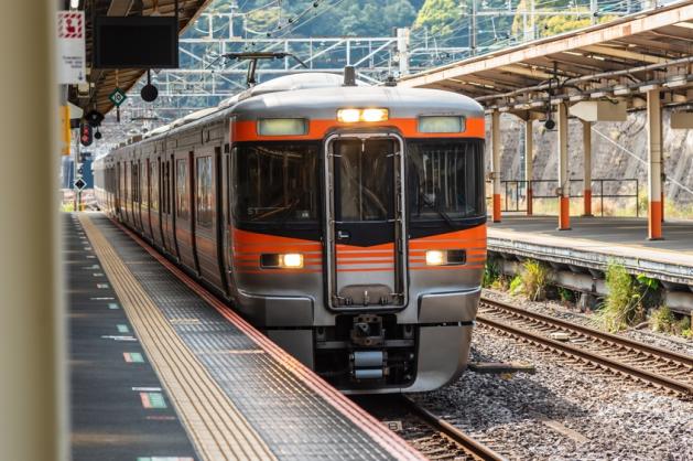 vlaky v Japonsku