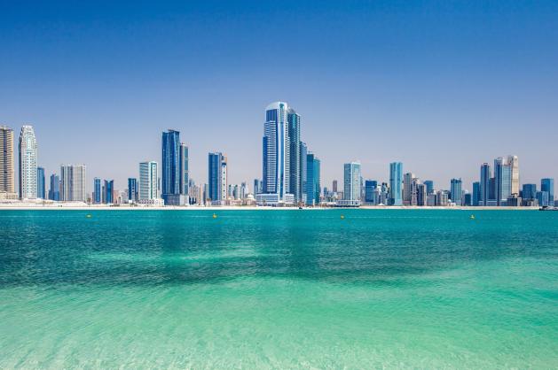 Moderní panorama Dubaje