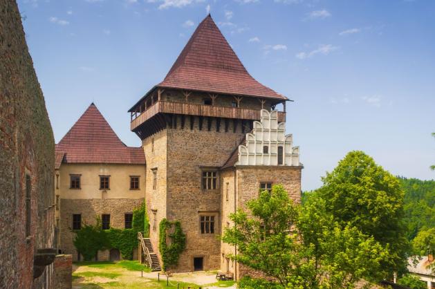 Středověký hrad