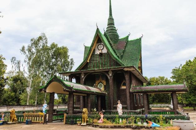 Wat Pa Maha Chedi Kaew