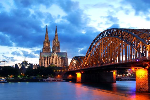 Železniční most Hohenzollernbrücke