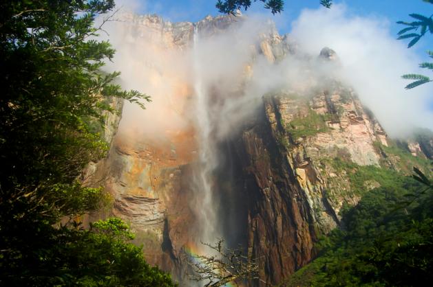 Salto Angel okolí