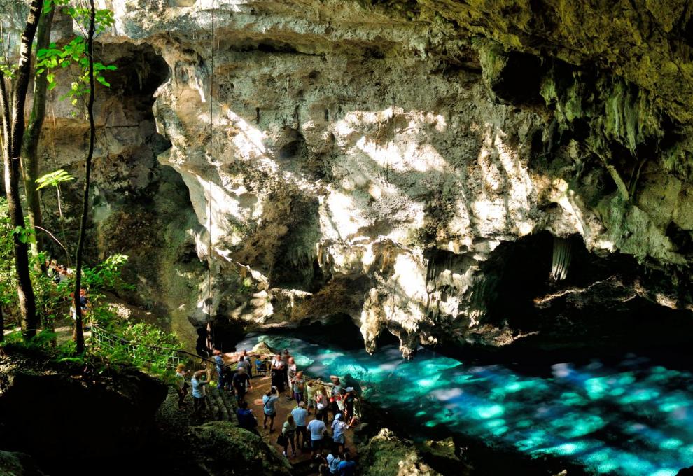Jeskyně Los Tres Ojos v Dominikánské republice v Dominikánské republice