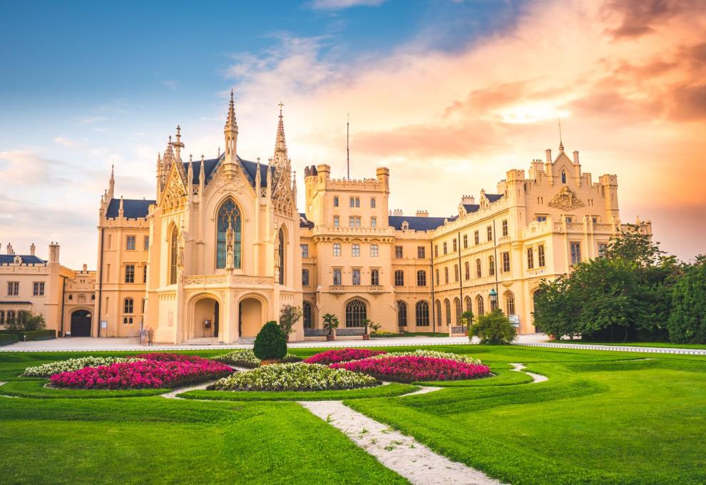 Novogotický zámek Lednice 