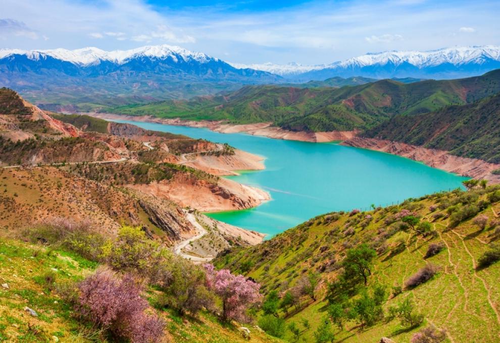 jezero Hisorak v Uzbekistánu