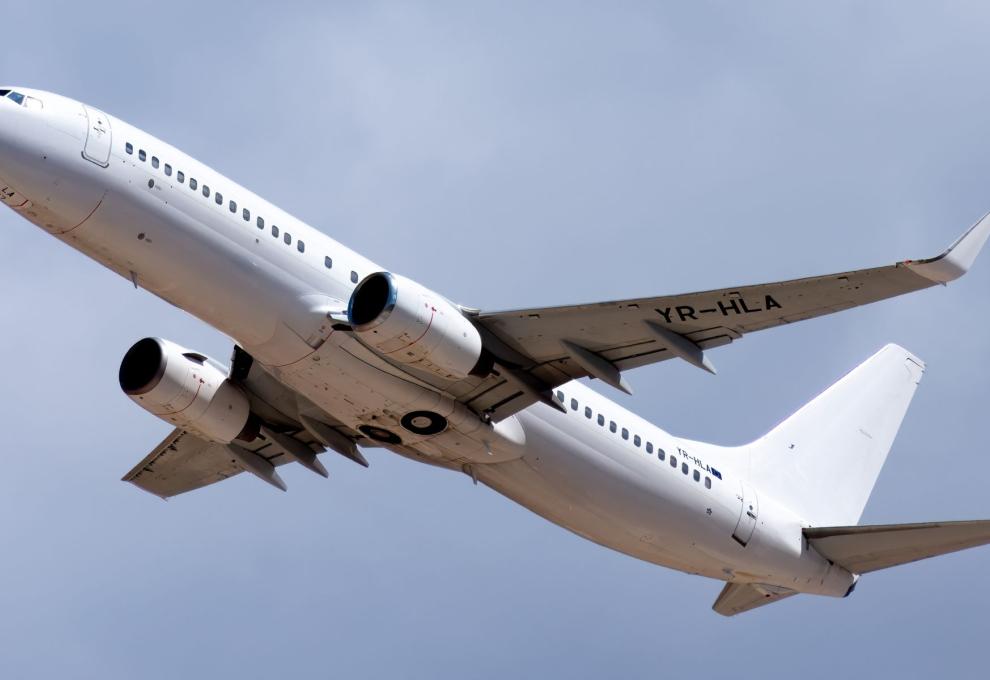 Letadlo rumunské společnosti HelloJets