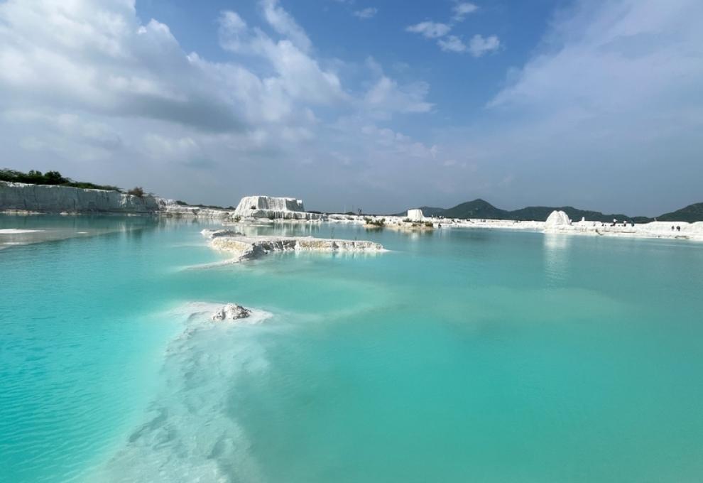 skládka mramorové suspenze v Indii