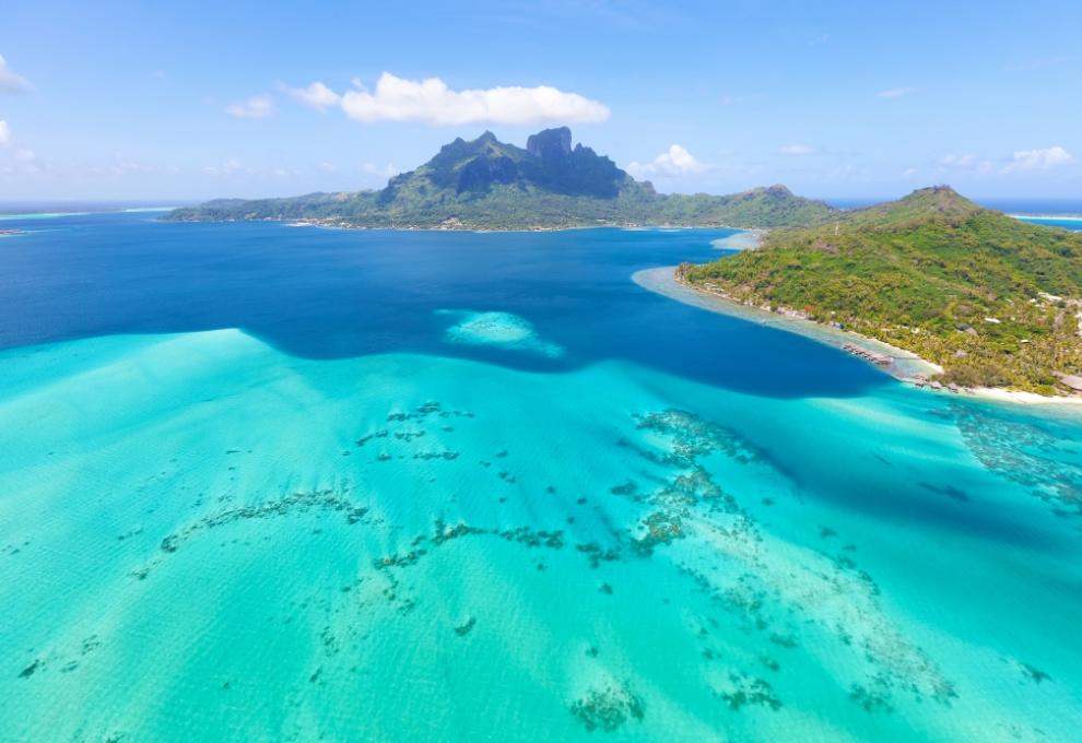 Nádherně azurové vody Bora Bora - Cestovinky.cz - Cestovinky.cz