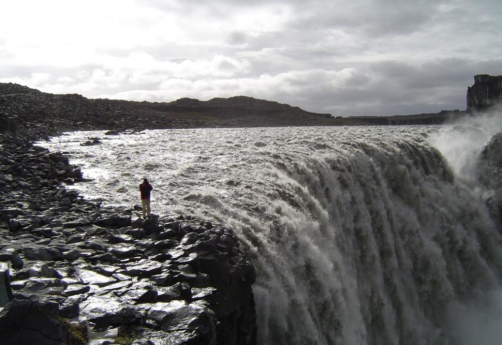 Dettifoss - člověk - Cestovinky.cz