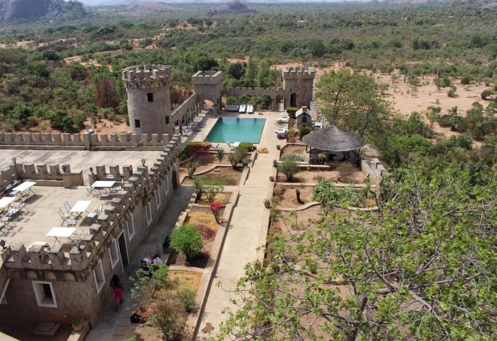 Panoramatický pohled na hrad Kajuru poblíž města Kaduna na severu Nigérie - Cestovinky.cz