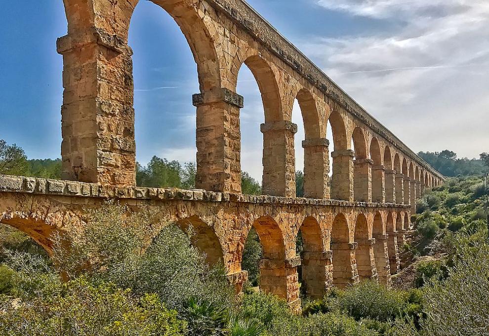 Akvadukt v katalánské Tarragoně - Cestovinky.cz