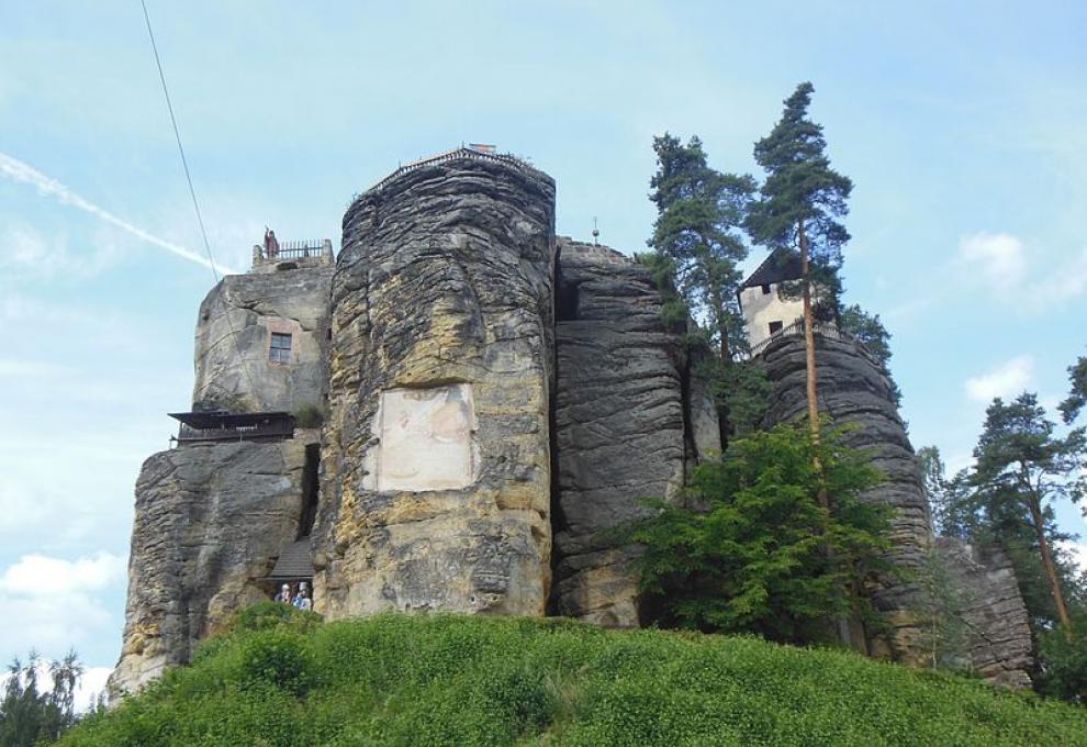 Skalní hrad - Cestovinky.cz