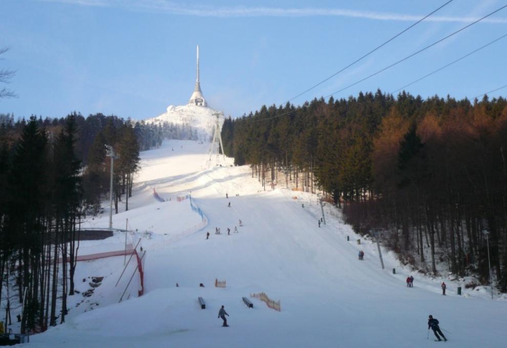 sjezdovka na Ještědu - Cestovinky.cz