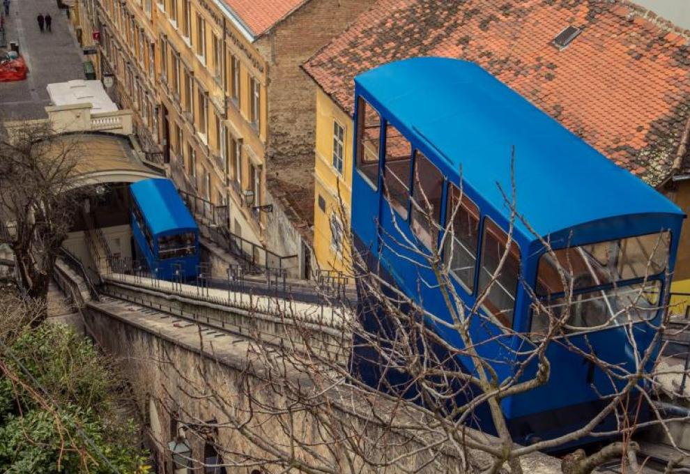 lanovka v Záhřebu - Cestovinky.cz