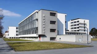 Desavská škola Bauhaus - Cestovinky.cz