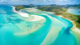 Whitehaven Beach v Austrálii